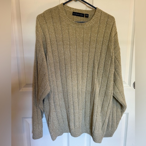 Northern Isles men’s XL oatmeal tan sweater - Picture 1 of 3